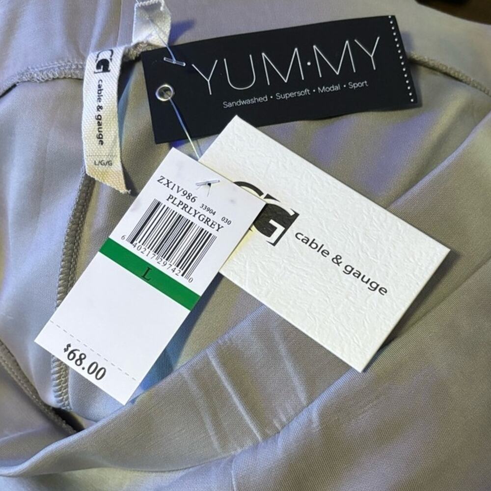 Women’s Grey Shorts Size Large NWT - Picture 3 of 5